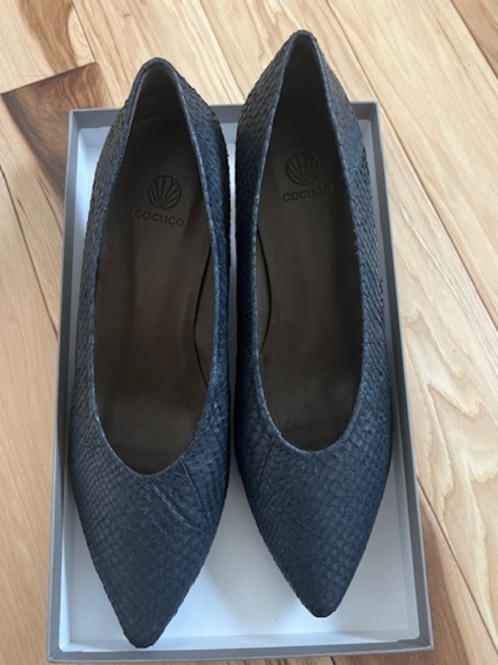 NEW Coclico Wumo Heels Size 40